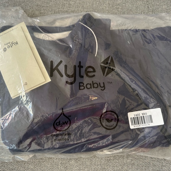 NEVER WORN Kyte Baby Sleep Sack - Picture 6 of 6